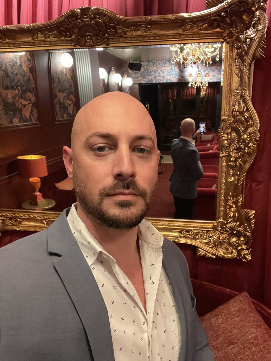 _ccarter101's tweet image. Baldy 🤣🤣