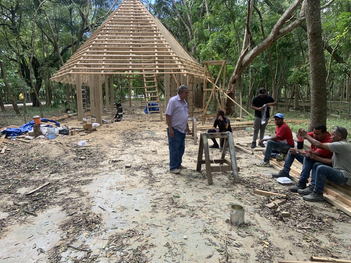 Gracias <a href="/Alcaldiasde_/">Alcaldía SDE</a> <a href="/manueljimenezrd/">Manuel Jiménez</a> por sus aportes al parque ecológico #cachondelarubia. Por favor termínelo en su gestión