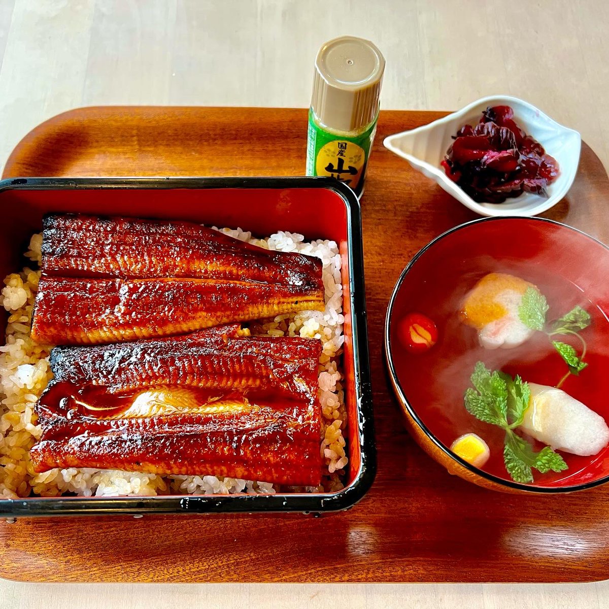 HiroyaMarine's tweet photo. 本日ご来店のお客様は30％引きでご提供させていただきます。
メニュー、数量共に限りありますがご来店お待ちしています。
 #ひろ屋 #一宮町 #ランチ https://t.co/yZQkiNZPbP