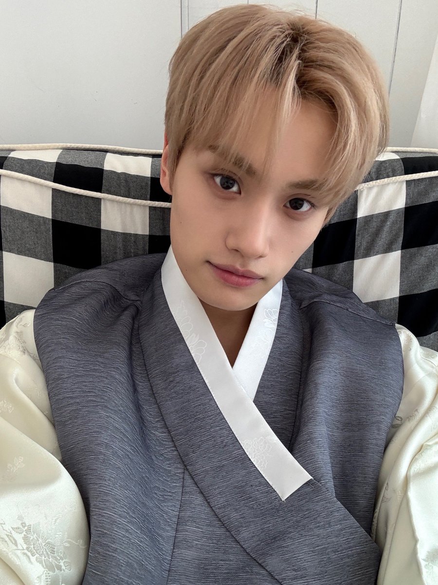 TIOT_NOW's tweet photo. [#준현]
뿌잉

#금준현 #KUMJUNHYEON
#TIOT #티아이오티 https://t.co/5AdI2t3Yet