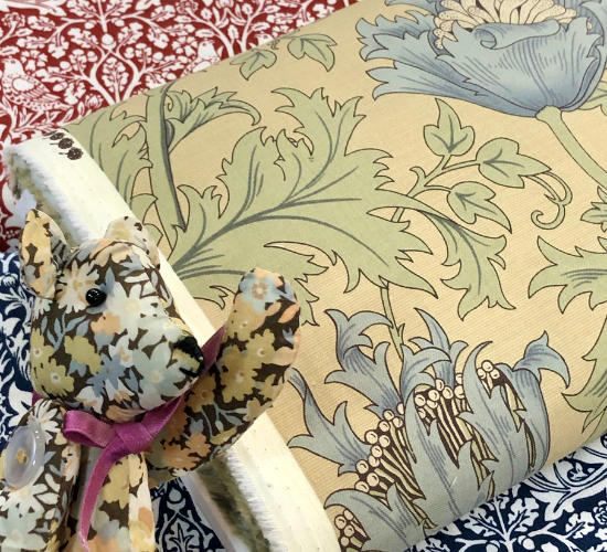 Quilt_Renga's tweet photo. こんにちは。#キルトショップ れんがです。
ただいまモリス生誕祭の準備中です。

モリス柄　アネモネ１色追加、
人気のブラザー・ラビット再入荷いたしました。

#ベストオブモリス
#bestofmorris
#栃木県
#足利 #太田 #桐生 #館林 #佐野 #伊勢崎 https://t.co/jDzexq2IMr