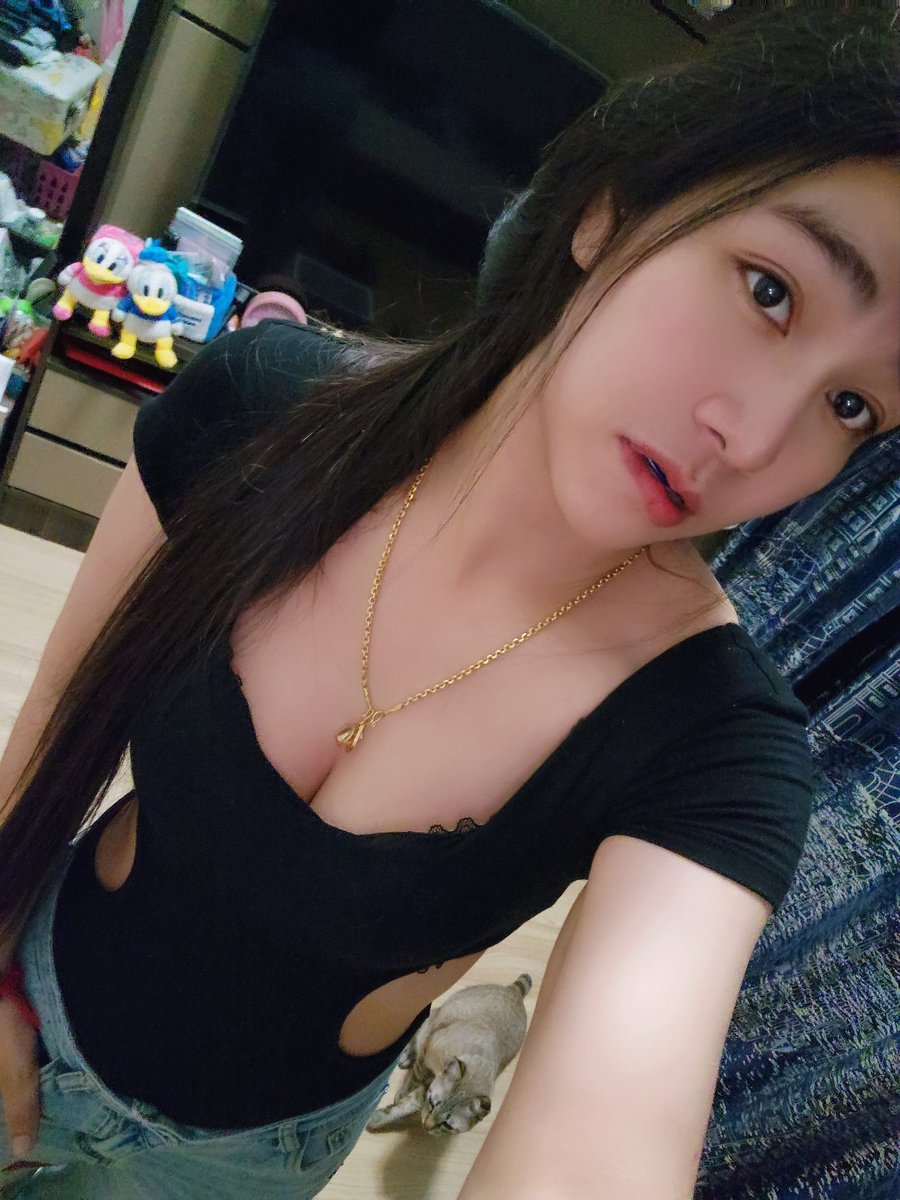 ไม่มีหรอกอั่งเปา​  มีแต่เราจะเอาป่าว..... 😁😁