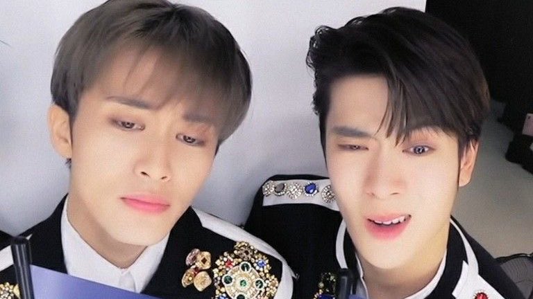 markfcore's tweet photo. they be sharing the same braincells 😭 https://t.co/kVJy4dTm1g