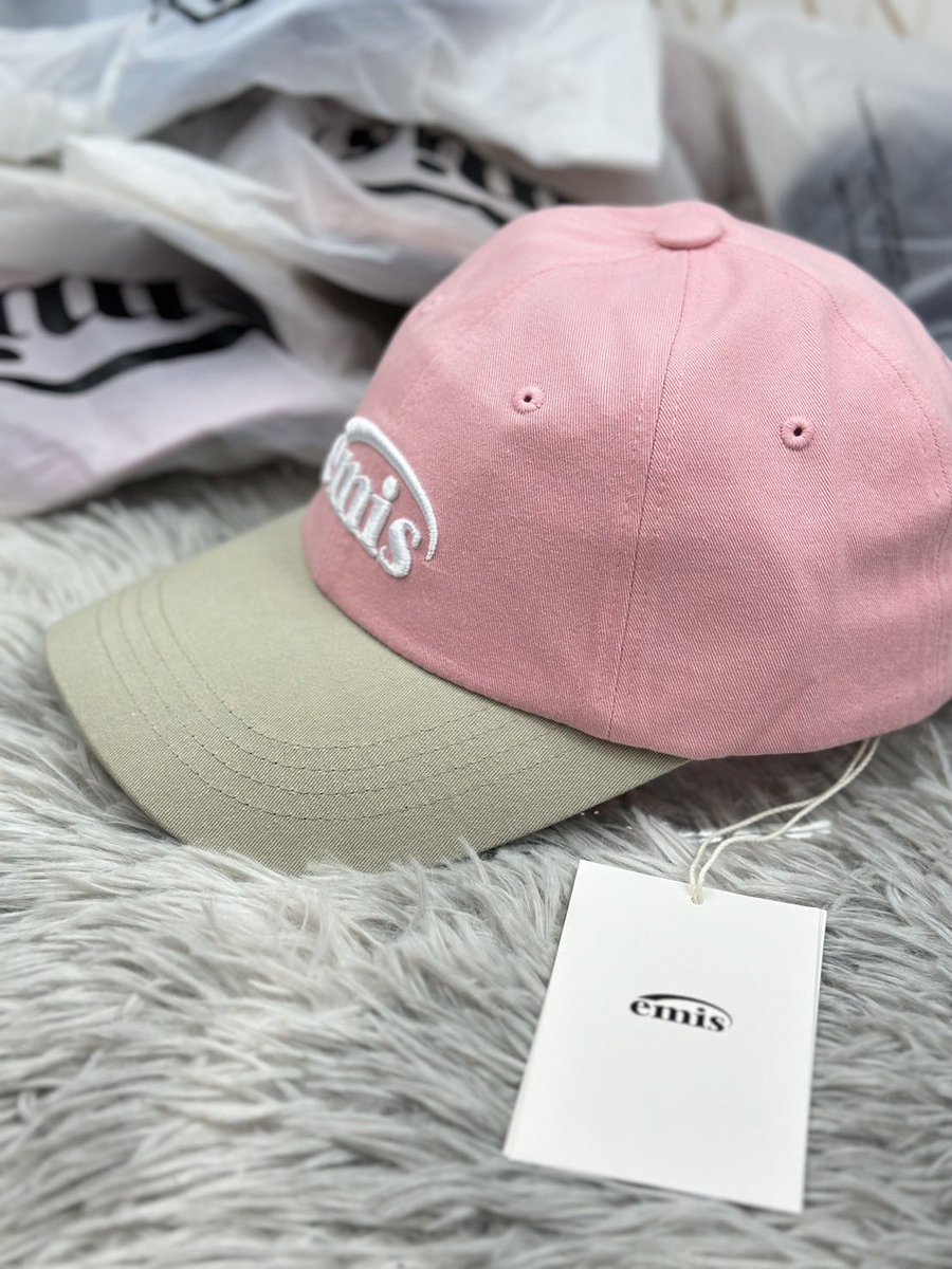 Innitstore's tweet photo. หมวก EMIS สีโทนพาสเทล 

พร้อมส่ง ❗️

ราคา 2,190 บาท 

จัดส่งฟรี! 

#หมวกemis #สินค้าเกาหลี #หมวกแฟชั่น #ตลาดนัดemis https://t.co/t6NVlOu9Hy