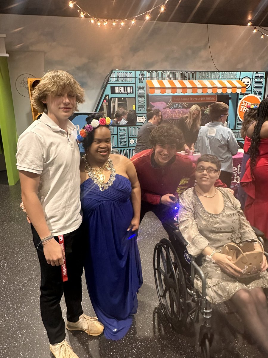 LHS Spirit Cheer & Competition Cheer tweet media