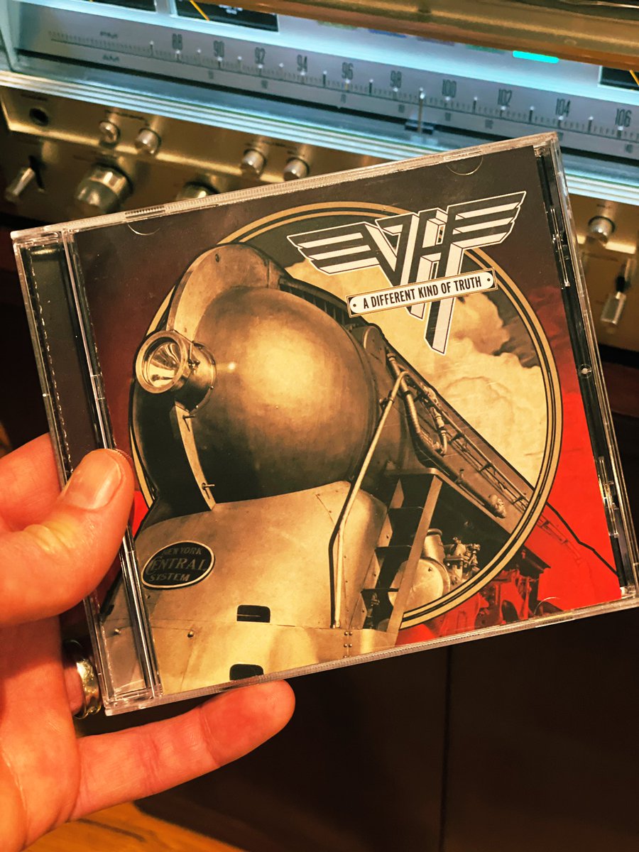 realSamGoodie's tweet photo. #NowPlaying…

Van Halen - A Different Kind Of Truth

#VanHalen #ADifferentKindOfTruth #CDCollection #CDCommunity #VintageAudio #NowSpinning 📀 https://t.co/MSH5V3dfmi