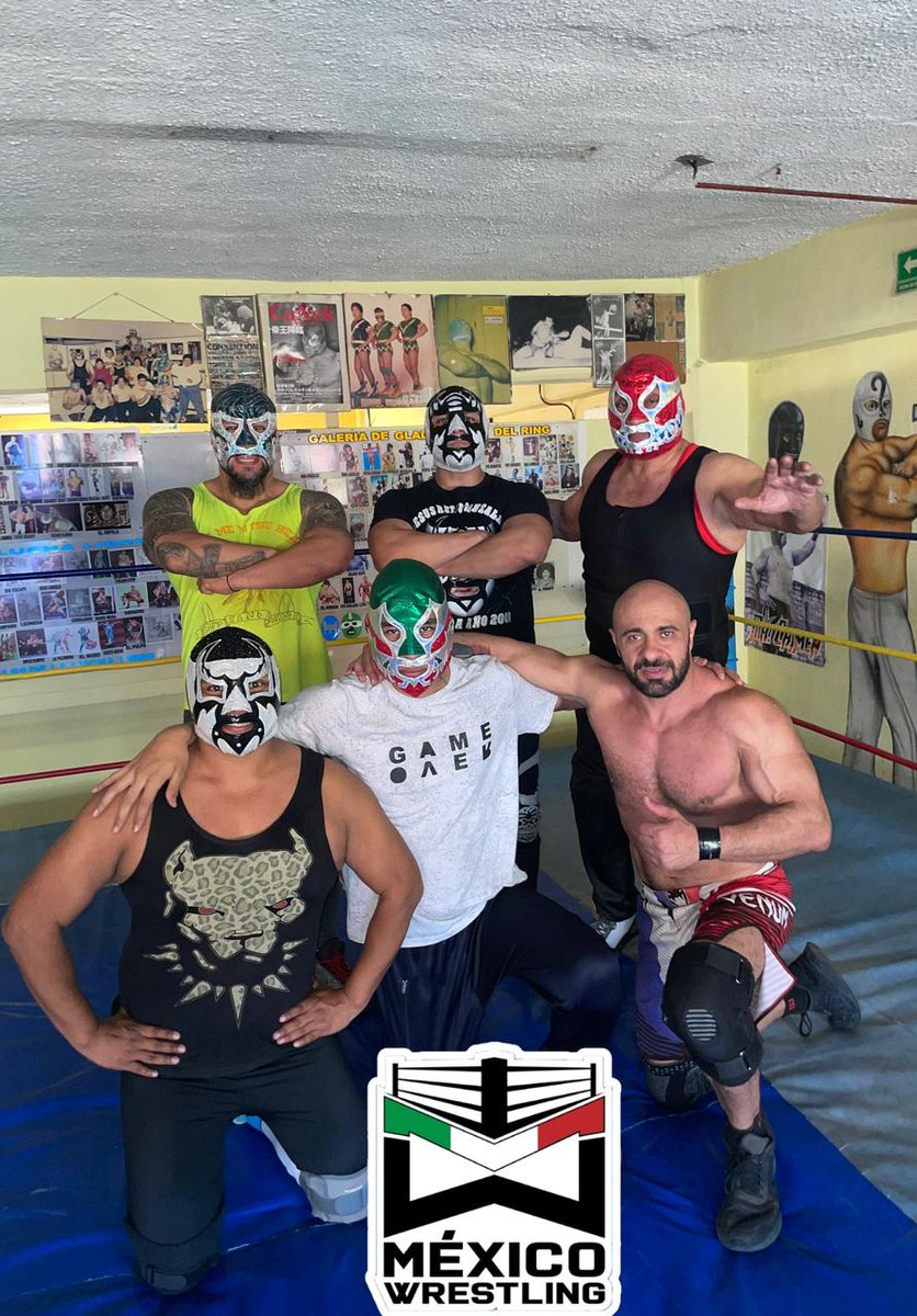 Elmachotemacho's tweet photo. Disciplina y Humildad, valores esenciales en @MxicoWrest69038
#Canek #Canekjr #Karoui @Mascara2milJr #prowrestling #luchalibre #elmachote #elverdaderoaventurero https://t.co/XzP9EMuGKp
