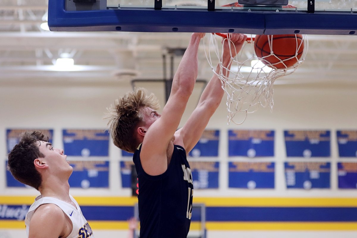 Christian Horn tweet media