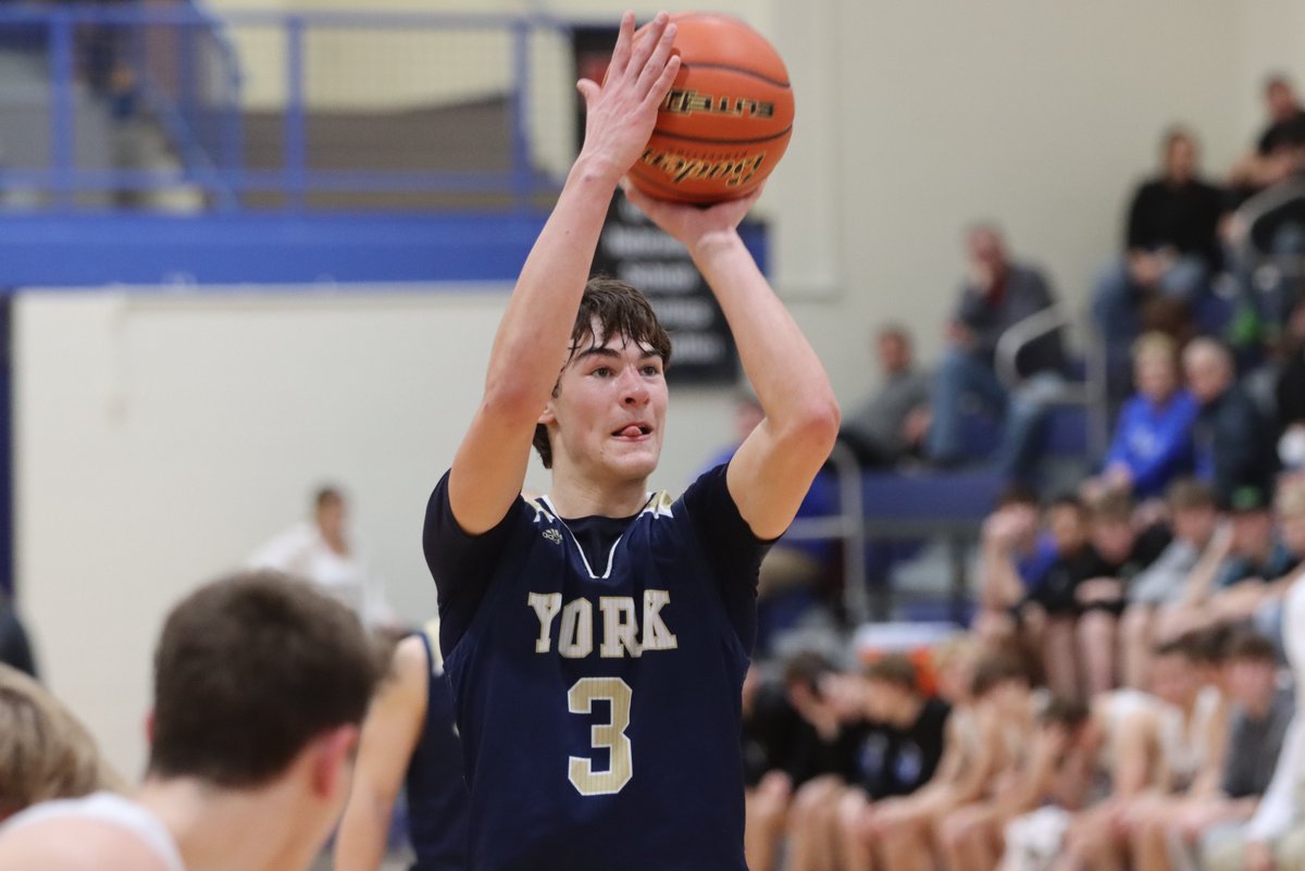 Christian Horn tweet media