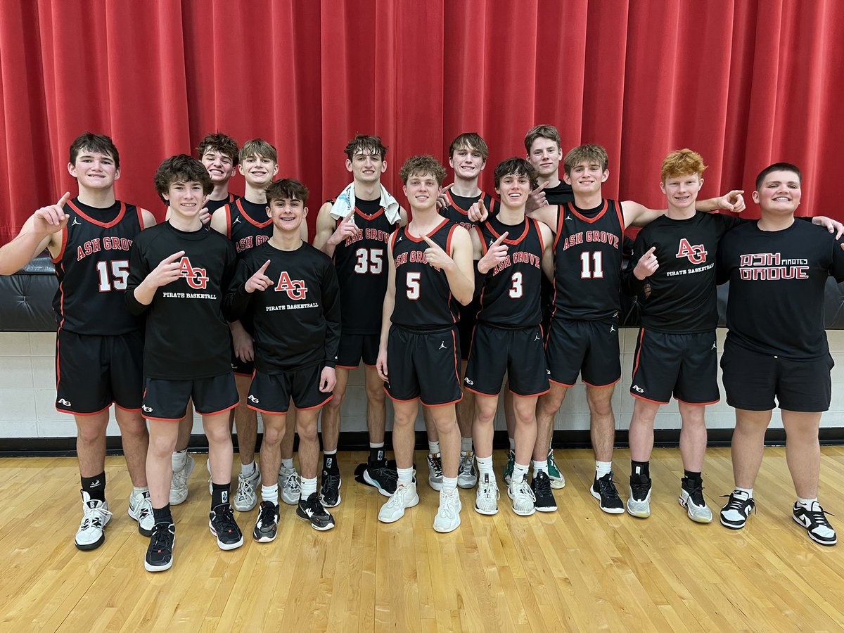 ashgrove_bb's tweet photo. Conference Champs!! 🏆

Pirates clinch the SWC Conference title with a 54-49 win over Stockton. Back in action on Monday with a final conference match up at Pleasant Hope. 

@SWCScores @missouri_sports @OzarksOzone @SWMOsports https://t.co/asTi9yNsEO