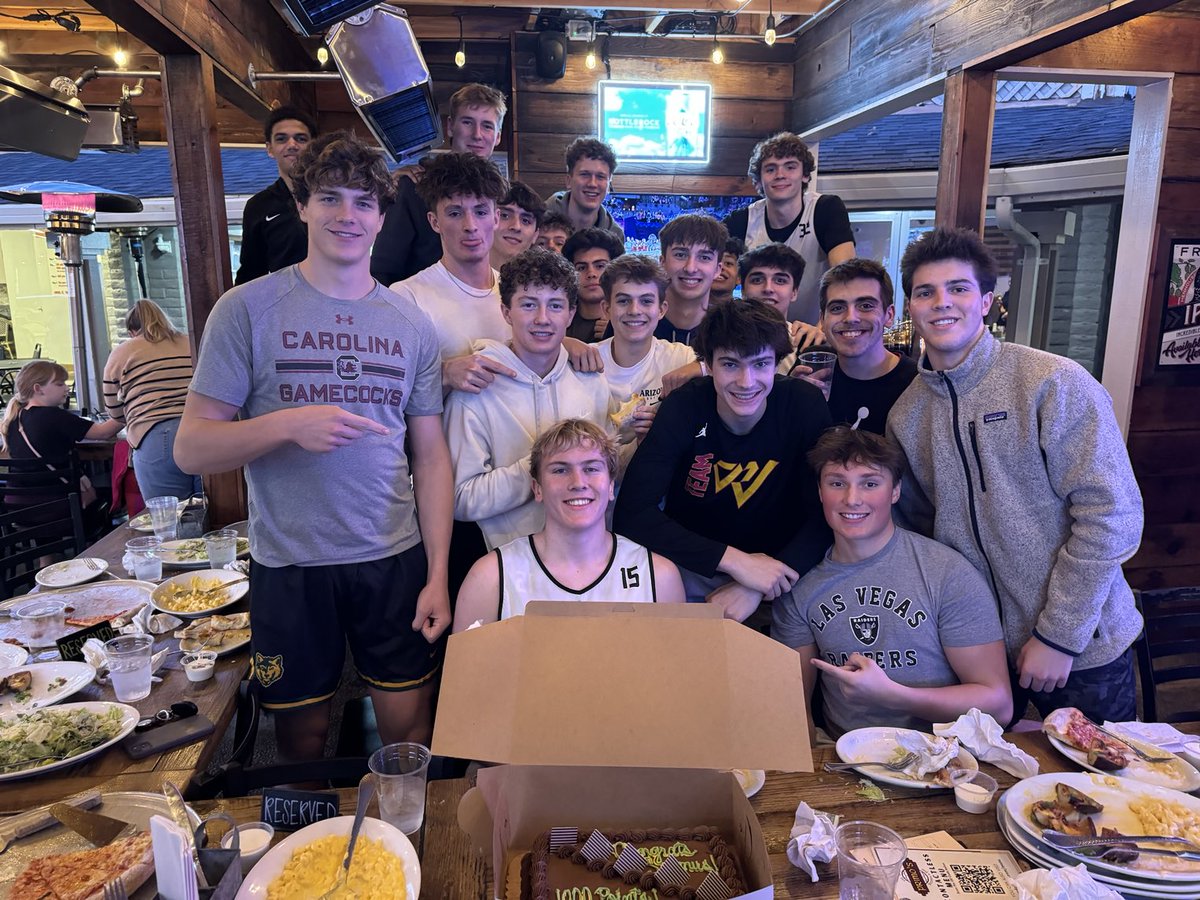 SRVBasketball tweet media