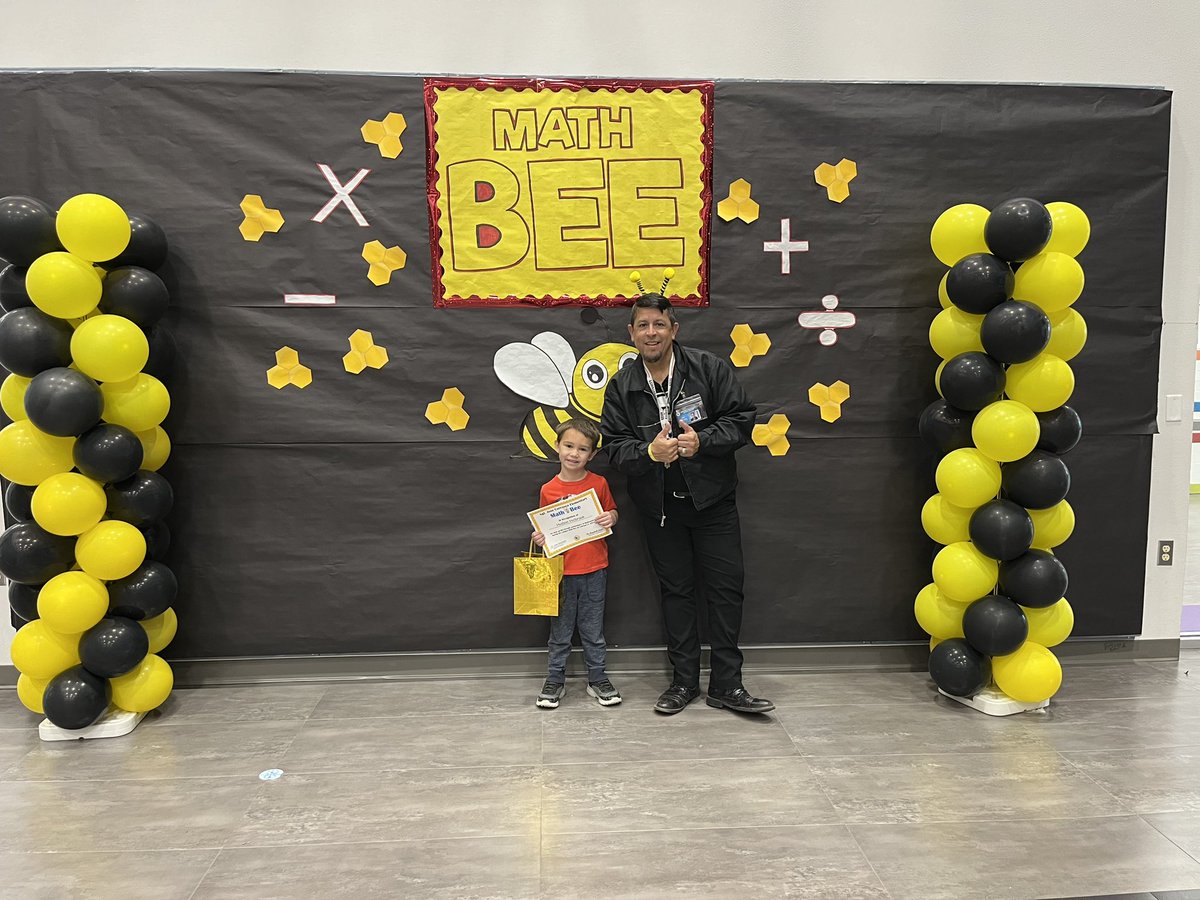 ELicon_JCE's tweet image. Math Bee winners! We are ready for district! Go Buffs! #MathBee #TeamSISD #BuffVengers #JCE