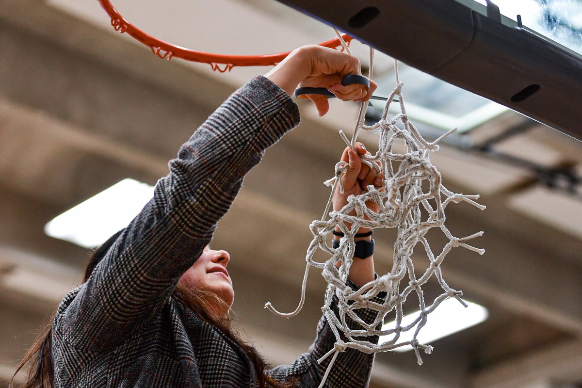 Andrew Simonson (@andrewtsimonson) on Twitter photo The Pelham Panthers advanced to the Sweet 16 for the fourth straight season in a wire-to-wire victory over Northridge in sub-regionals.
Photos by <a href="/JrainFromAl/">Jeremy Raines 🥶</a> & Story: shelbycountyreporter.com/2024/02/09/pel… The Pelham Panthers advanced to the Sweet 16 for the fourth straight season in a wire-to-wire victory over Northridge in sub-regionals.
Photos by <a href="/JrainFromAl/">Jeremy Raines 🥶</a> & Story: shelbycountyreporter.com/2024/02/09/pel…
