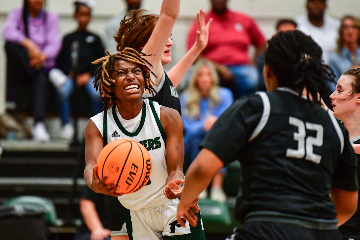 andrewtsimonson's tweet photo. The Pelham Panthers advanced to the Sweet 16 for the fourth straight season in a wire-to-wire victory over Northridge in sub-regionals.

Photos by @JrainFromAl &amp; Story: https://t.co/gmL6fIAoQF https://t.co/ehiOaZ0hNY