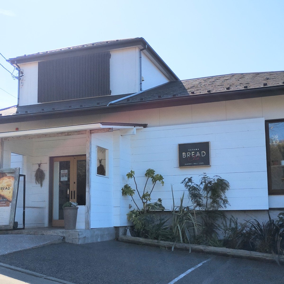 mini9216's tweet photo. 2/10 #Spiceplease
✤カルダモン香る手羽元ホワイトカレー
✤ほうれん草ブラウンマッシュルームのクリームカレー
・2 種きのこアチャール
・キャベツのトーレン
・長芋アチャール
・ニンジンサンボル
・カブの酢アチャール
・カリフラワーサブジ
・里芋のサブジ
・りんごライタ
・パパド https://t.co/biruoR7cCm
