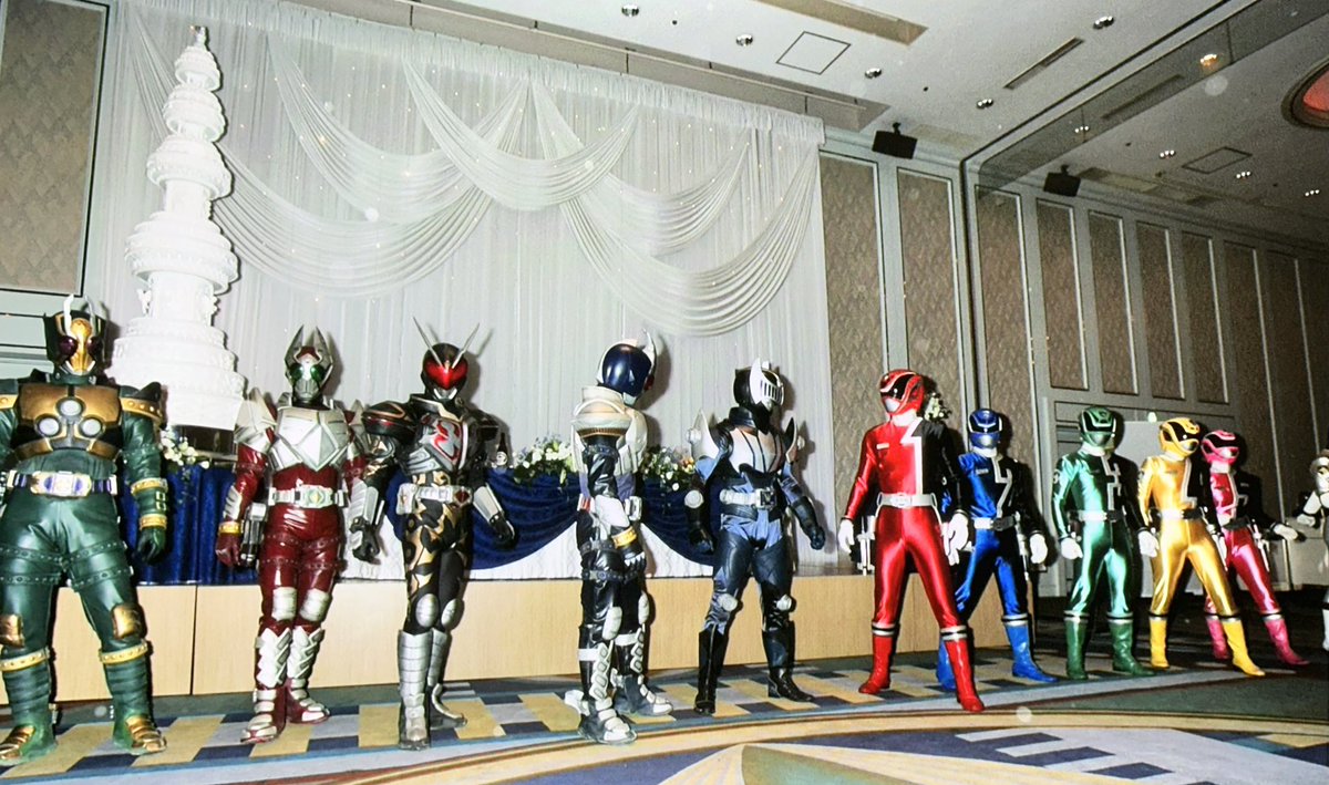 本日は仮面ライダー剣20th Anniversary STAGE&TALK in 尼崎の日ですね