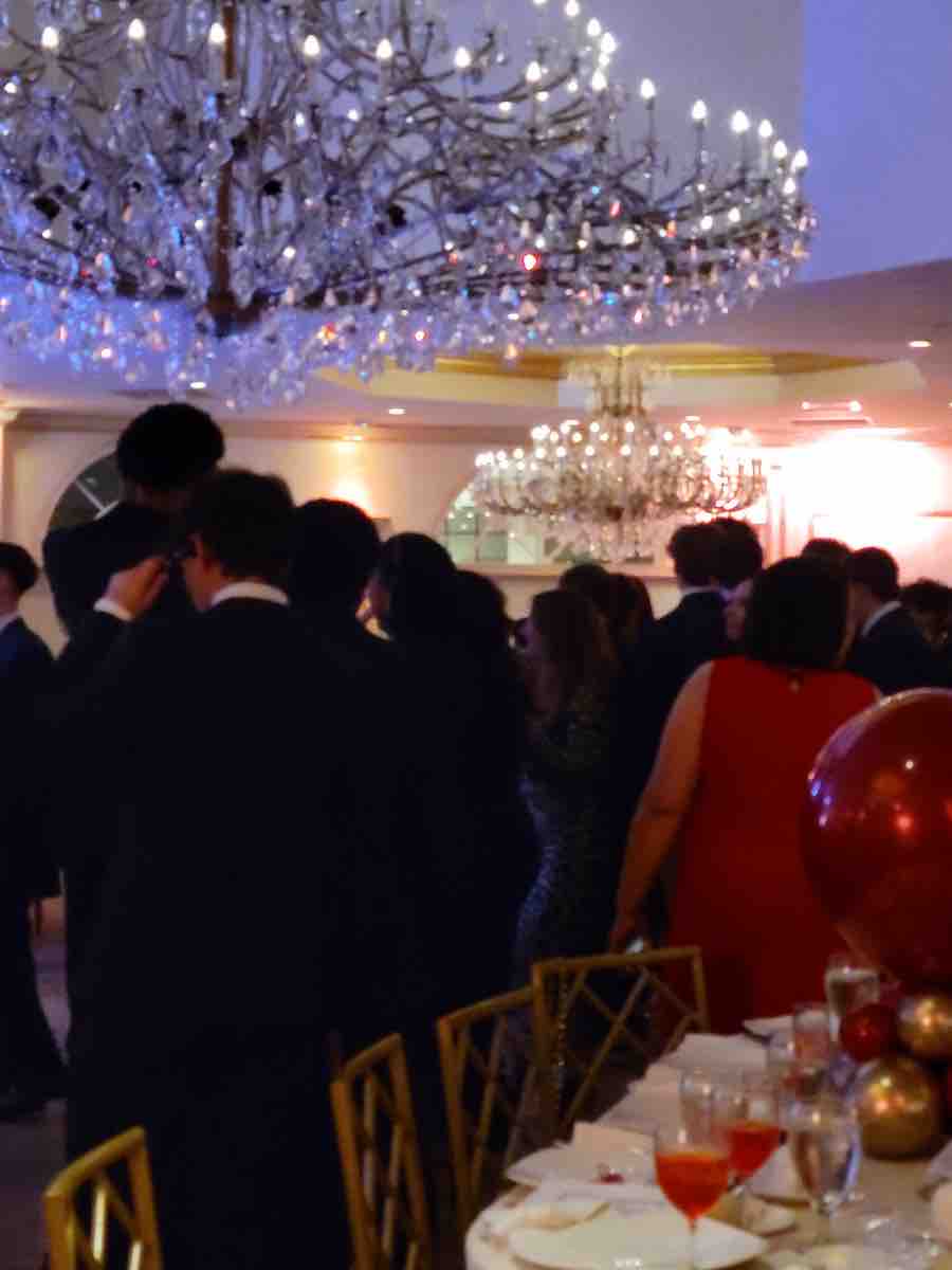 IonaPrep's tweet image. Busy Friday night at The Prep: #MomProm and the Blandino Memorial #VenisonDinner for the Upper School and #BingoNight at our Lower School. What a great testament to the vibrancy of our community and parent organizations. Thanks to all who are out supporting. #InvestInspireIgnite