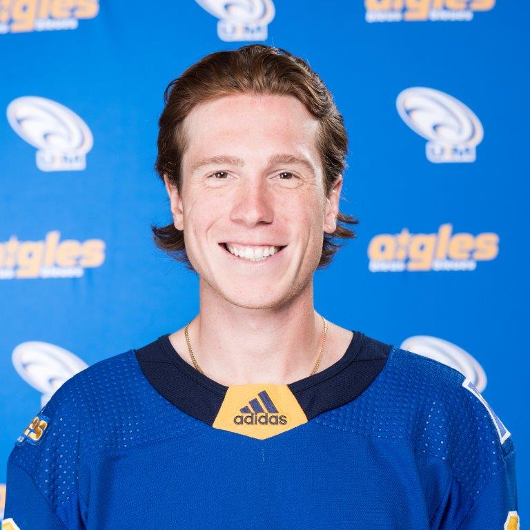 legern_'s tweet photo. @aigles_hockey @aiglesbleus 5 @UPEIPanthers 1 hockey masculin @AUS_SUA vendredi soir., dernière partie saison régulière. Maxime Boudreau 2 buts et Jeremy Lapointe, Samuel Guilbault, Olivier-Luc Haché un chacun.  Gardien Olivier Adam première étoile. https://t.co/SfWVv8nwjo