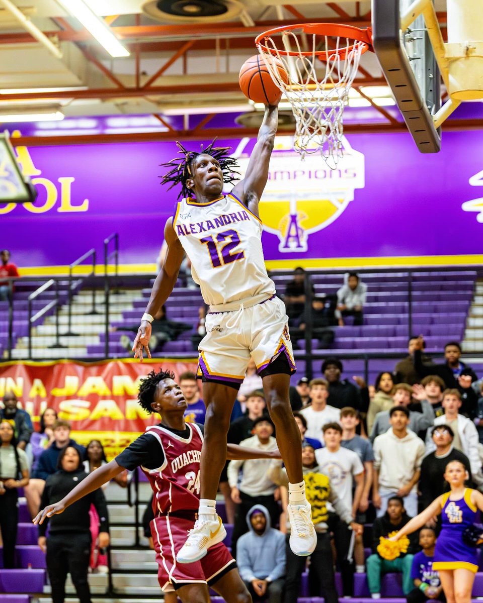 ASHSportsNET's tweet photo. More moments from our district win! ๐
๐ธ: @Brothetiger
#ashtrojans #ashbasketball #TrojandomiNATION https://t.co/onl0CHJLdV