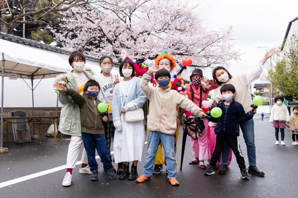 OsakaVolunteer's tweet photo. \ #人形劇 /第28回なにわ人形芝居フェスティバル🎪
人形劇・紙芝居・模擬店など、盛りだくさんの催しです!
日時:4/7(日) 8:30-16:00
場所:一心寺シアター倶楽(最寄:各線「天王寺」)
募集先:なにわ人形芝居フェスティバル運営委員会 @naniwapuppet
詳細
☞ https://t.co/EaTHZuVRIz
#L356 https://t.co/JRjaQ5LZ1p