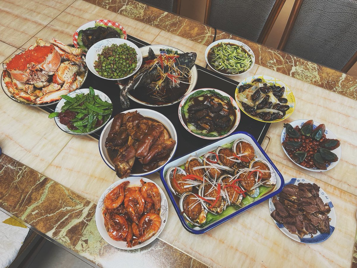 甘露の謝老板(シェラオバン) tweet media