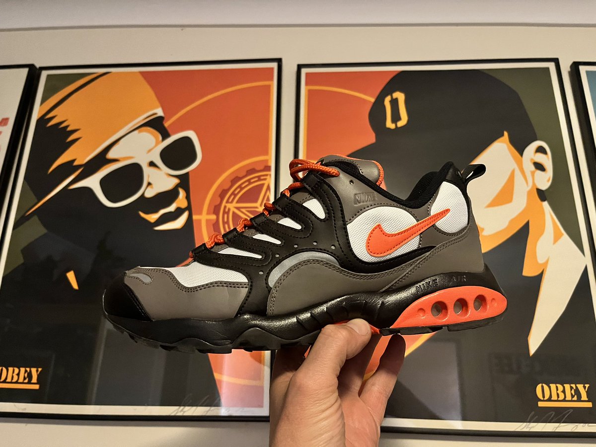 One of my favourite shoes in the collection, still have my worn out pair from 98. Gave these 2018 versions a much needed wearing in today 🔥