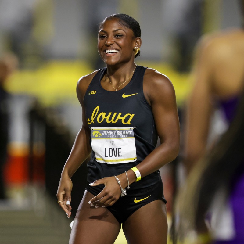 IowaXC_TF's tweet photo. 𝗔 𝗥𝗲𝗰𝗼𝗿𝗱-𝗦𝗲𝘁𝘁𝗶𝗻𝗴 𝗗𝗮𝘆 𝗶𝗻 𝘁𝗵𝗲 𝗟𝗼𝗻𝗲 𝗦𝘁𝗮𝗿 𝗦𝘁𝗮𝘁𝗲 🥇

#Hawkeyes