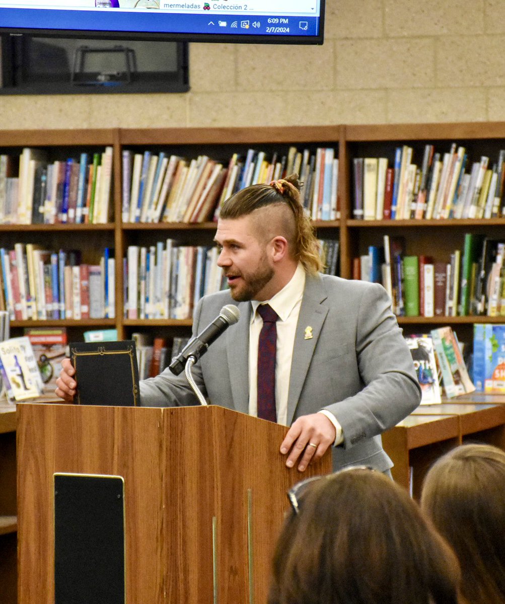 BrooklynDreamer's tweet photo. This week I was recognized as the @nysahperd Cap Zone Elem PE TOY. 
I had the opportunity to play a video highlighting the wonderful things happening at our schools, as well as celebrate my colleagues, family, friends, mentors &amp; students. 

It was a gift. 

1/2 https://t.co/lSEAinttmX