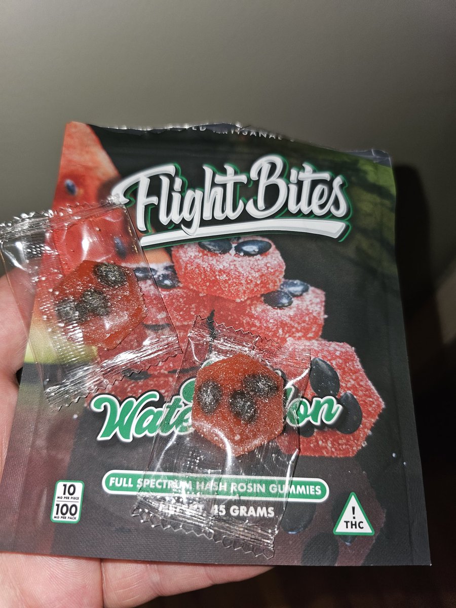 TimBrown_CA's tweet photo. Okay these are fire actually really sour too. 
But now I'm itching to try @Cozy__Cubes 

@tommy2stix
You gonna have to put me on game https://t.co/rkhgqh7gsd