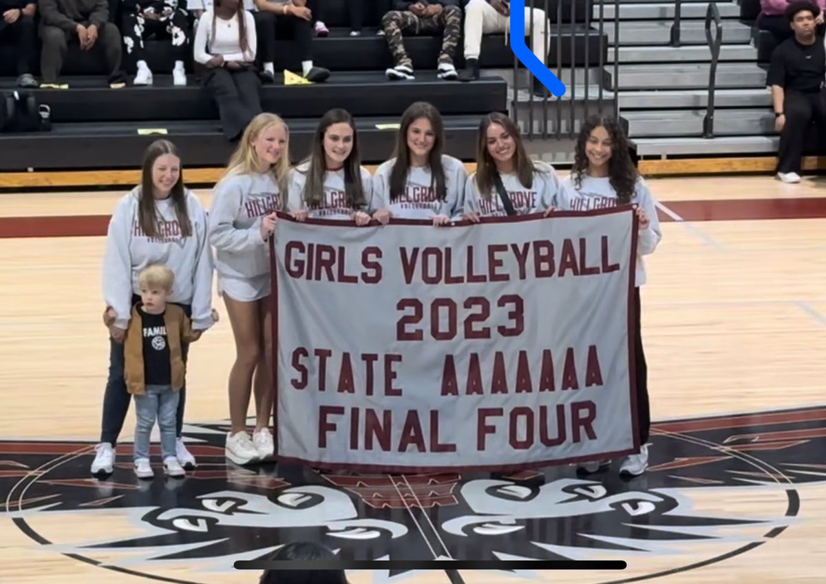 MFlynnGT's tweet photo. Congrats to @HillgroveVball on receiving their Final Four banner at tonight’s hoops game. First VB team in @hillgrovesports history to reach the rafters. Great group of young ladies and coaches. Proud that two of them let me live in their house. https://t.co/kDHWJNWrBC