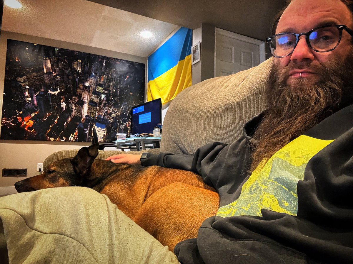 mygnarlybeard's tweet photo. We like to party #Vengabus https://t.co/ibRsofa8MO
