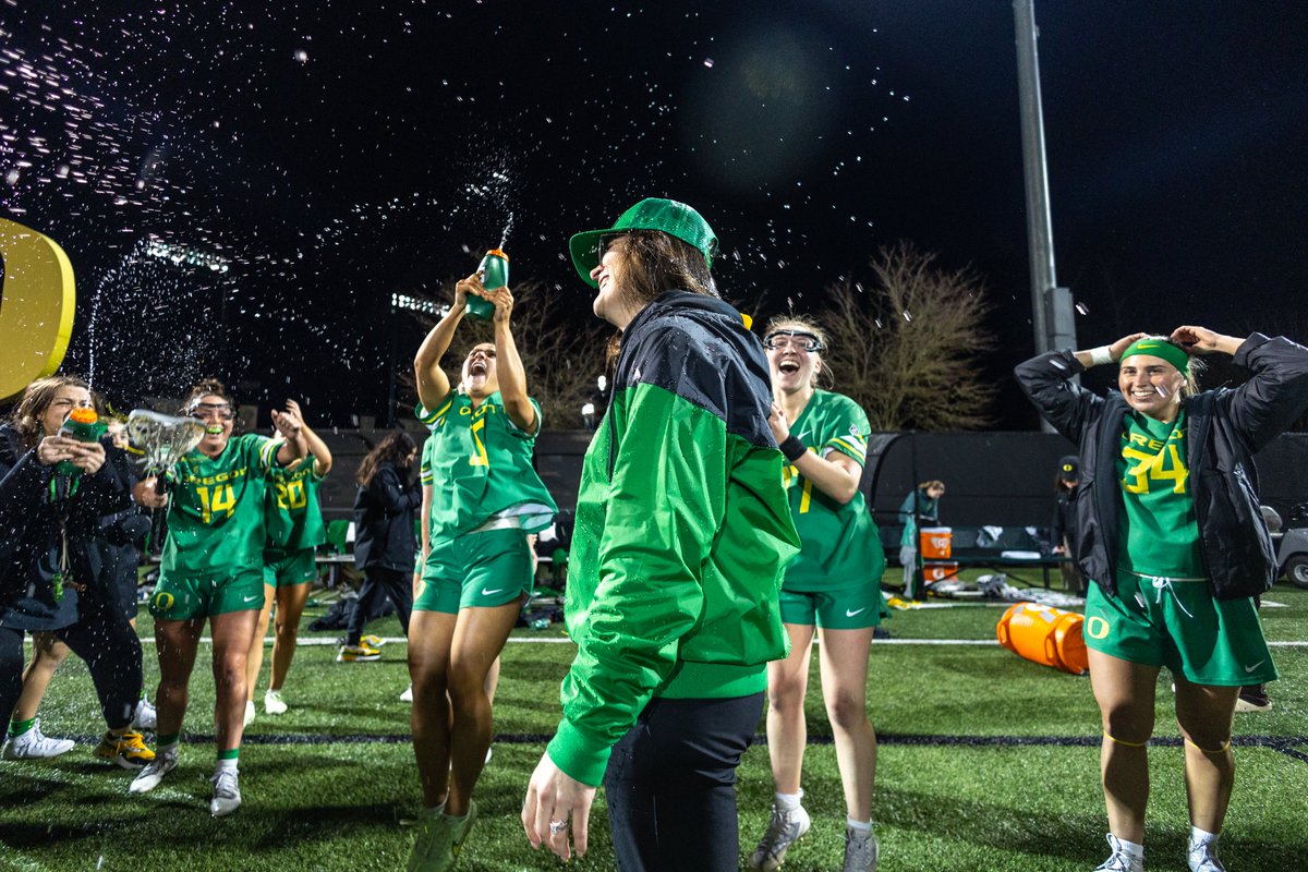 What a moment 🥹

#GoDucks