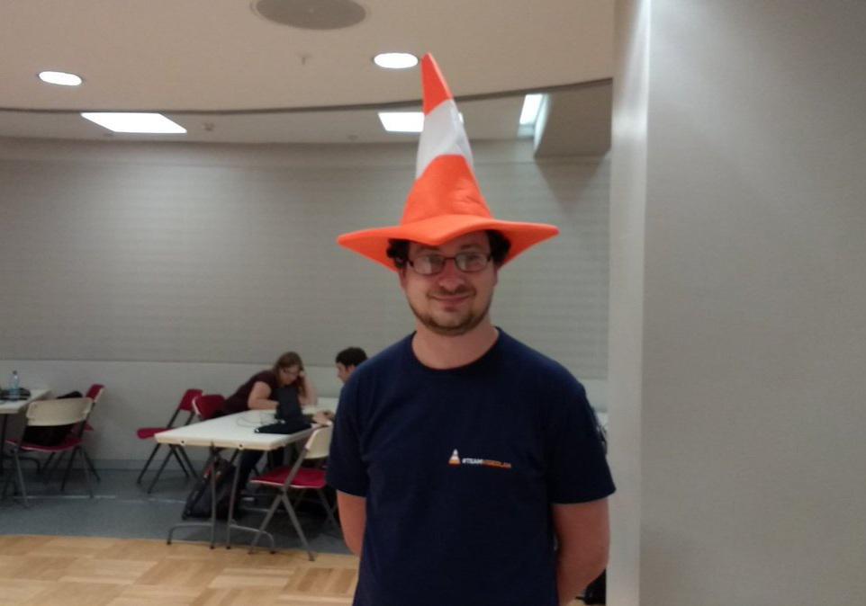 This is Jean-Baptiste Kempf, the creator of VLC media player (@videolan). He refused tens of millions of dollars in order to keep VLC ads-free. Thanks, Jean!