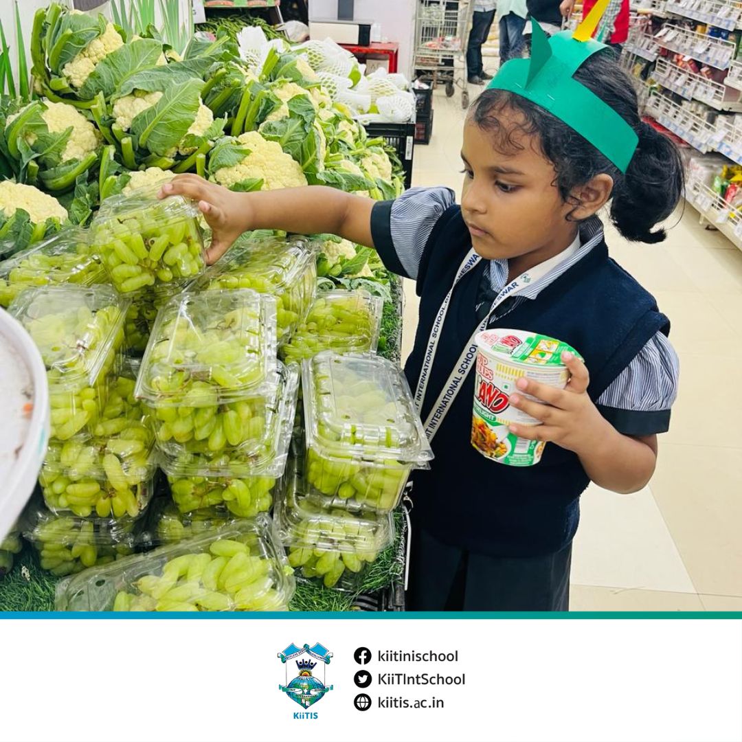 KiiTIntSchool's tweet photo. We are proud of our teachers who make these kids ready for the everyday life of the future.
#UBI #Curriculum #KiiTIS #RealLife #Experience #IPYP https://t.co/5FBvnDYEEt