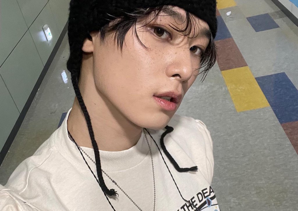 hyunjaesprite's tweet photo. my tbzuyeon hall of fame photos 🪷 https://t.co/oEzSVZWUyl