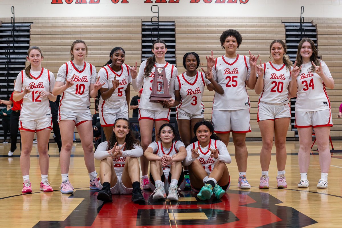 BloomingdaleGBB tweet media