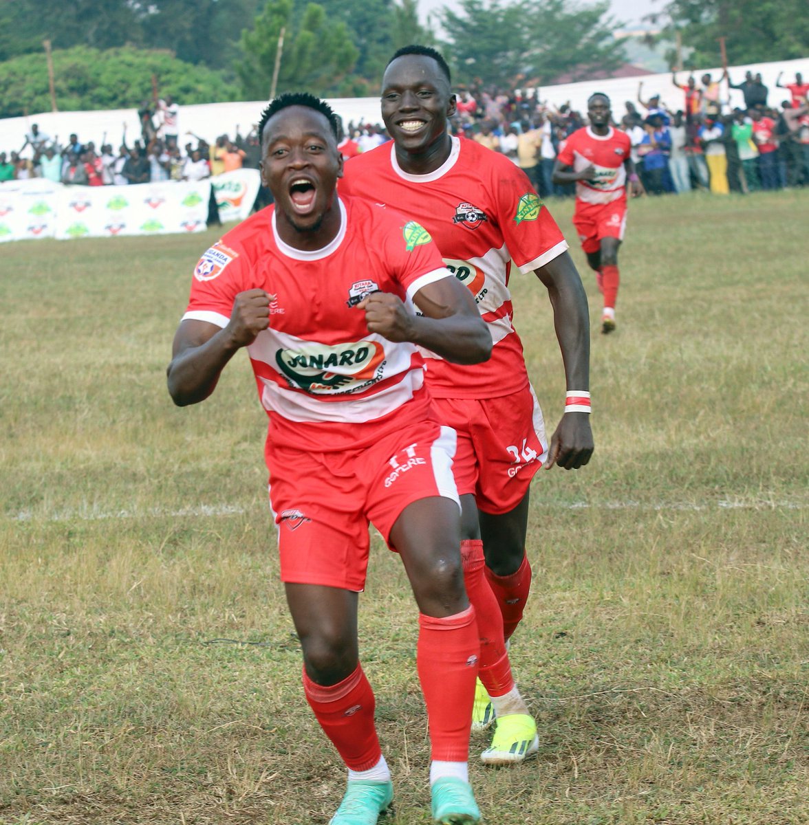 The Lion's 🦁 roar 🐯- @BrianAhebwa1 🇺🇬⚽️ #PulseSportsUGA #StarTimesUPL #UPLLive #KITSCV 📸: @KitarafcHoima