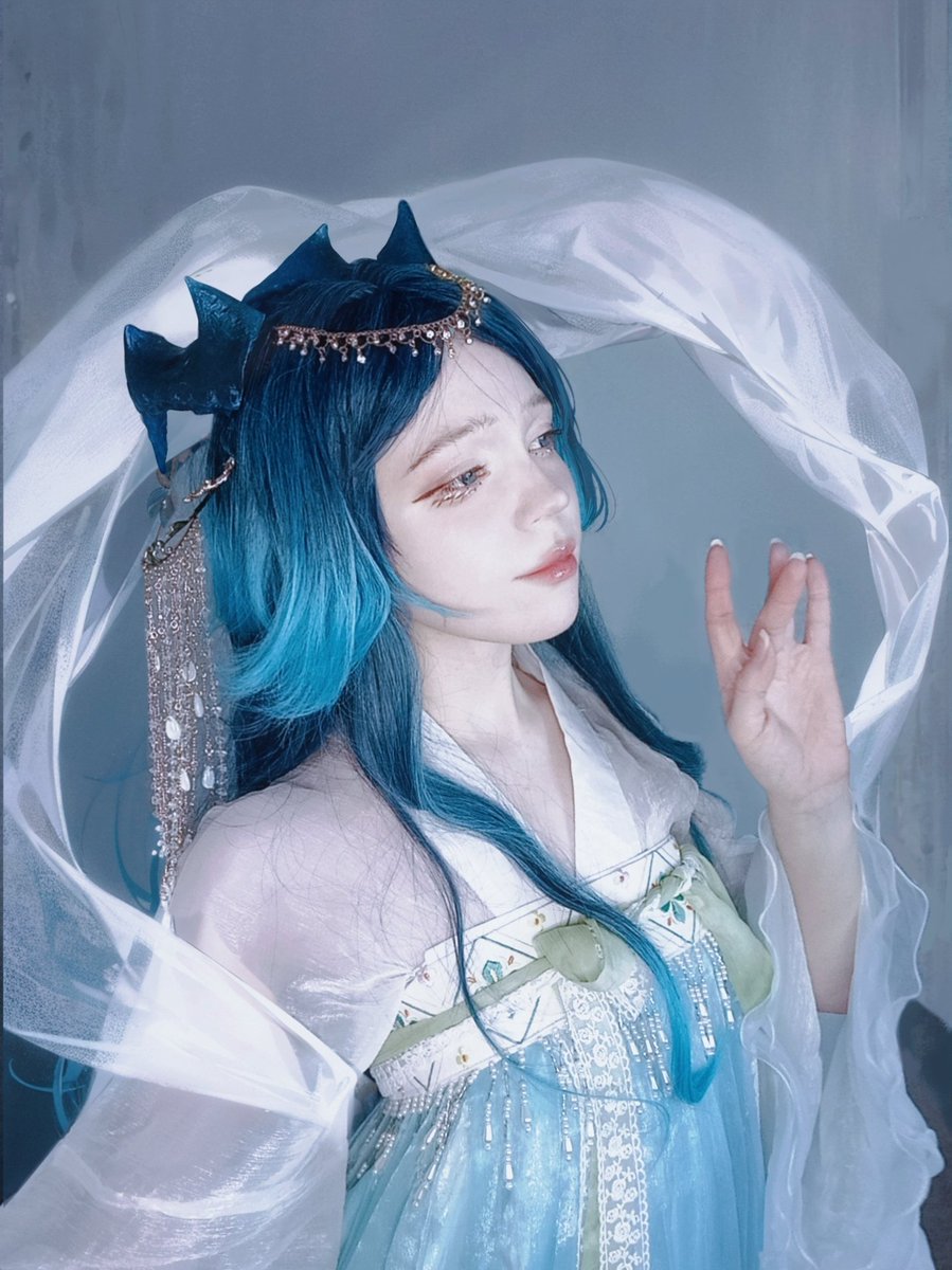 𝐵𝑜𝑛𝑎𝑛𝑢𝑠 | 𝑌𝑎𝑘𝑠ℎ𝑎𝑠 
𝐻𝑎𝑝𝑝𝑦 𝐶ℎ𝑖𝑛𝑒𝑠𝑒 𝑁𝑒𝑤 𝑌𝑒𝑎𝑟 
₊ ☁️⋅♡𓂃 ࣪ ִֶָ☾.
#bonanus #yakshas #cosplay  #genshin #genshininpact #genshinbonanus #cosplayer #genshinyakshas #ChineseNewYear #原神  #花嫁 #原神日常 #原神创作者激励计划