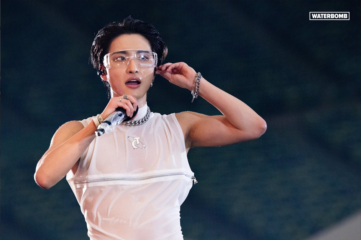 sw0llen b00bs 👀👀