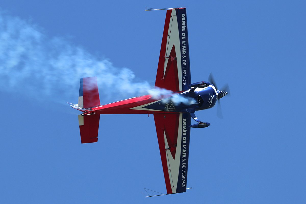 aerowebfrnet's tweet photo. L'équipe de voltige de l' Armée de l'Air et de l'Espace confirme sa participation au 51e meeting de Cerny - La Ferté-Alais avec la présence de trois Extra 330.
https://t.co/cLj8ojujDC
https://t.co/Y4uOp4i5Jd
https://t.co/1mu8X19enl https://t.co/gFPHYBItPY