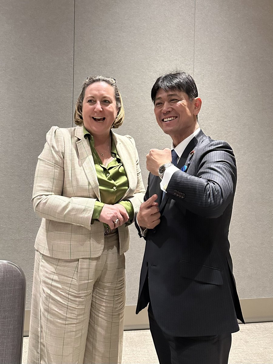 ukinaustralia's tweet photo. Wonderful to meet delegations from 🇹🇭, 🇲🇺, 🇯🇵, @IORAOfficial, the Indian Ocean Commission, and First Nations People Ambassador Justin Mohamed on day two of #IOC24.

@AnnieTrev @VickiTreadell @UKinThailand @UKinJapan @BSantipitaks @ManeeshGobin @MofaJapan_en https://t.co/0FedwjNZ4g