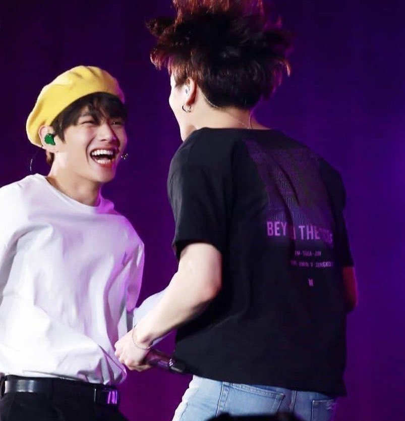 yrstrulytkk's tweet photo. jungkook’s                              taehyung’s 
pov                                                pov https://t.co/4wrqUsSG6S