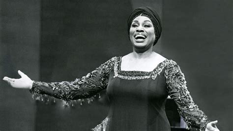 StevenIsserlis's tweet image. A very happy 97th to the amazing Leontyne Price!
"I am here and you will know that I am the best and will hear me. The colour of my skin or the kink of my hair or the spread of my mouth has nothing to do with what you are listening to."
"Who I am is the best I can be."