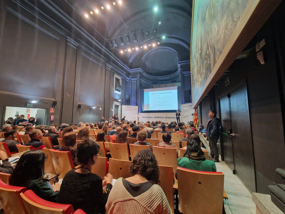 delibera_tiva's tweet photo. Last session of the Catalan Climate Assembly #particpate #deliberate #propose https://t.co/VQnbHne7gg