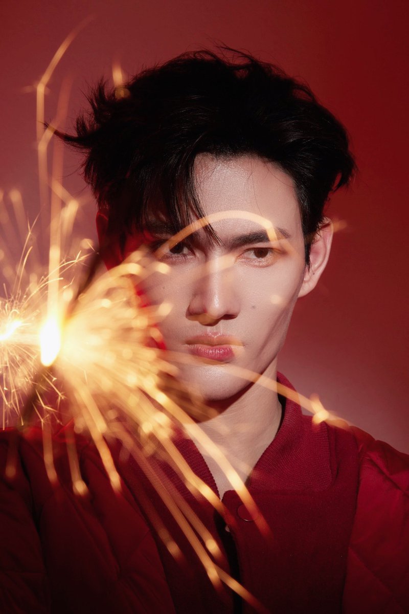pavelphoom's tweet photo. 新年快乐 #pavelphoom https://t.co/86b50Ptq4T
