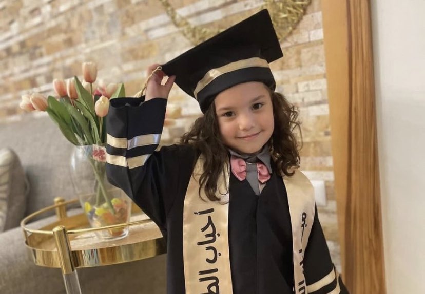 comrade_kumar_'s tweet photo. She was alive in a car after Israel murdered 5 of her family around her. She phoned for help and an ambulance was sent to the scene

Her car was surrounded by Israeli tanks. She went missing

Today her body has been found.

Murdered in cold blood. Aged 6.

Her name was Hind Rajab https://t.co/j4vlAKhhl1