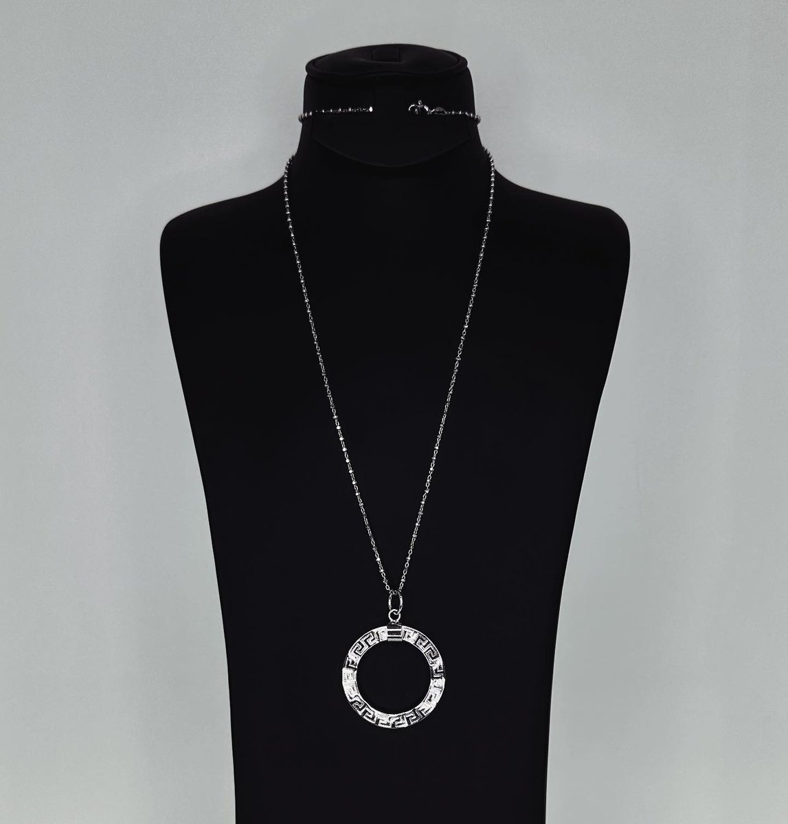 awad_silver's tweet photo. Get one of the distinctive Italian designs 🇮🇹
📞 0504428834 https://t.co/Kmw4i5GE3p