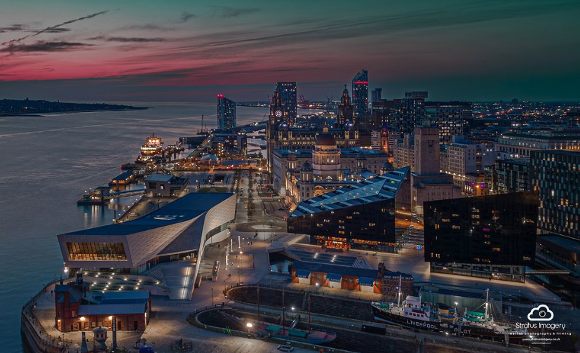 𝗧𝗵𝗶𝘀 𝗶𝘀 𝗟𝗶𝘃𝗲𝗿𝗽𝗼𝗼𝗹 🤝

A beautiful cityscape captured by Stratus Imagery gives a glimpse of the promising future ahead in 2024 👏

liverpoolwaters.co.uk