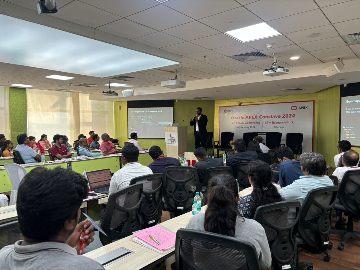 inoaug's tweet photo. Mr. Roopesh Thokala gives an overview on packaging applications, importing and exporting applications into a different environment!
#inoaug #orclapex #APEXConclave24 #oracle #lowcode #oraclecloud #oracleace #orclAPEXIndia #orclAPEXJAPAC #oracledeveloper #free #conference https://t.co/IfdoqFQFdq