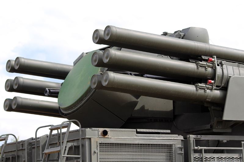 DefenseMirror's tweet photo. Russian Pantsir-S1M to Carry 48 'Mini Missiles' to hit Drones: https://t.co/LavV60Poad

#Pantsir #antiaircraft #airdefense #minimissile #hypersonic #UkraineWar #LibyanWar https://t.co/8Hm3X2uyAu
